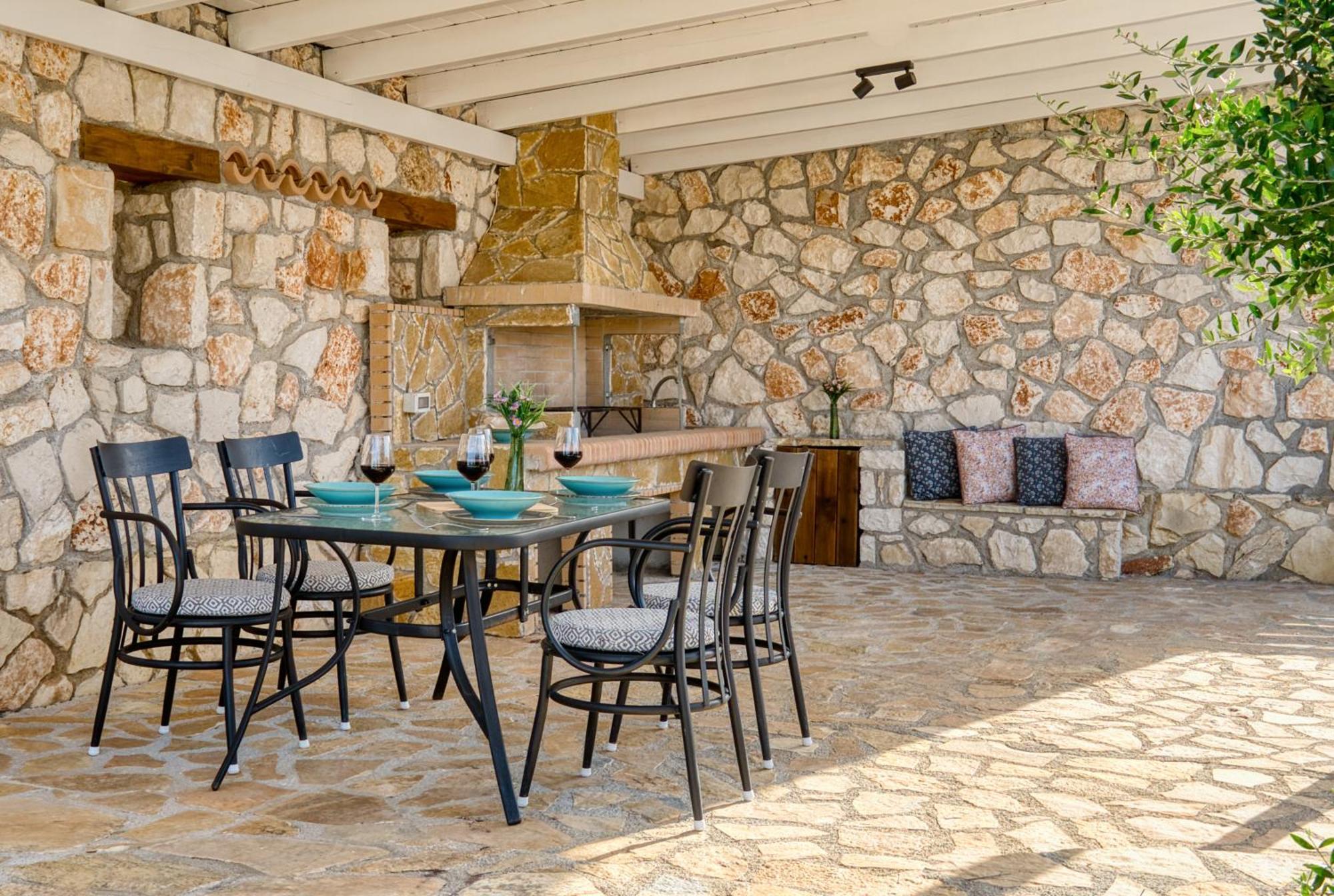 Astarte Villas - Astra Private Villas With Pool Василикос Экстерьер фото