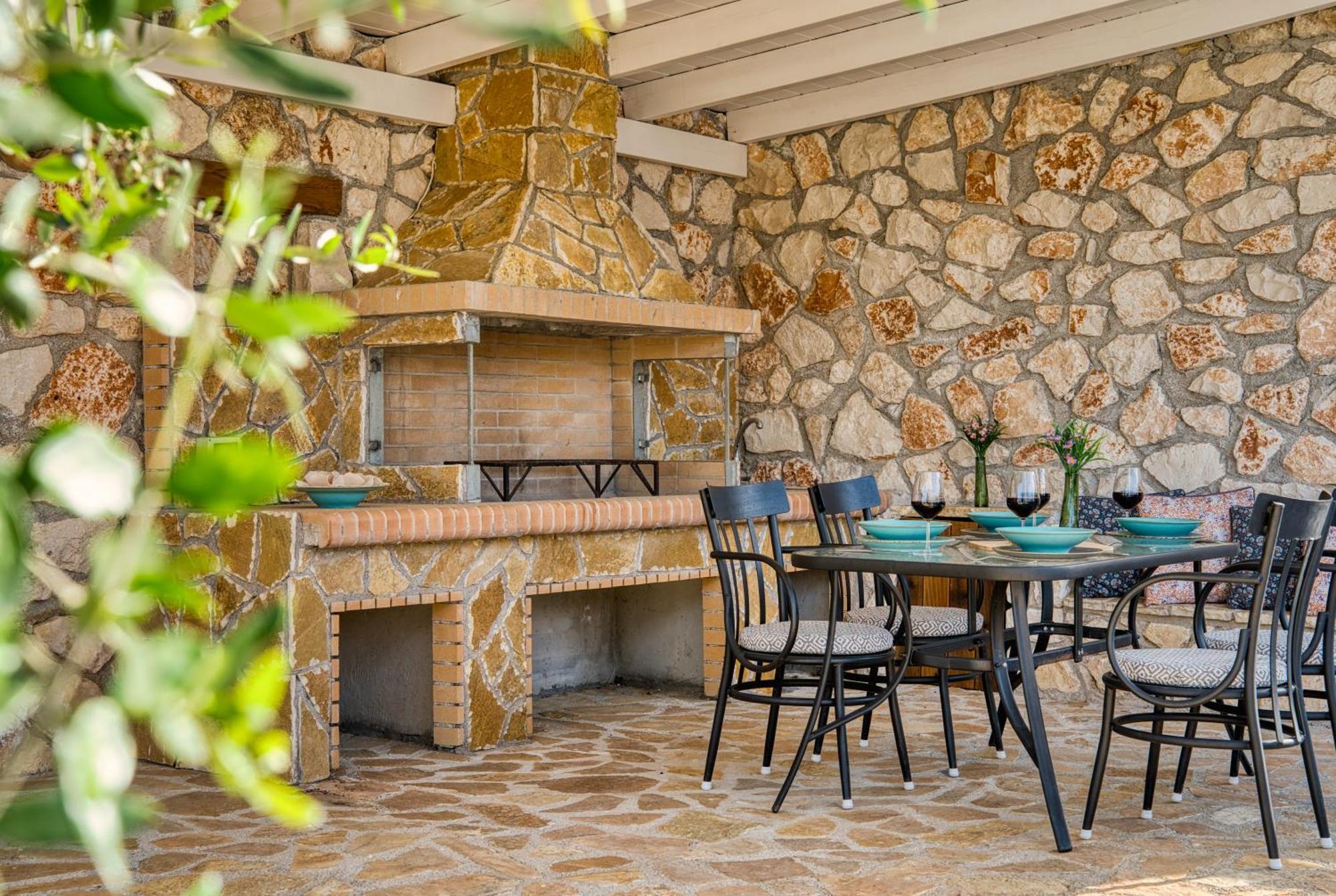 Astarte Villas - Astra Private Villas With Pool Василикос Экстерьер фото