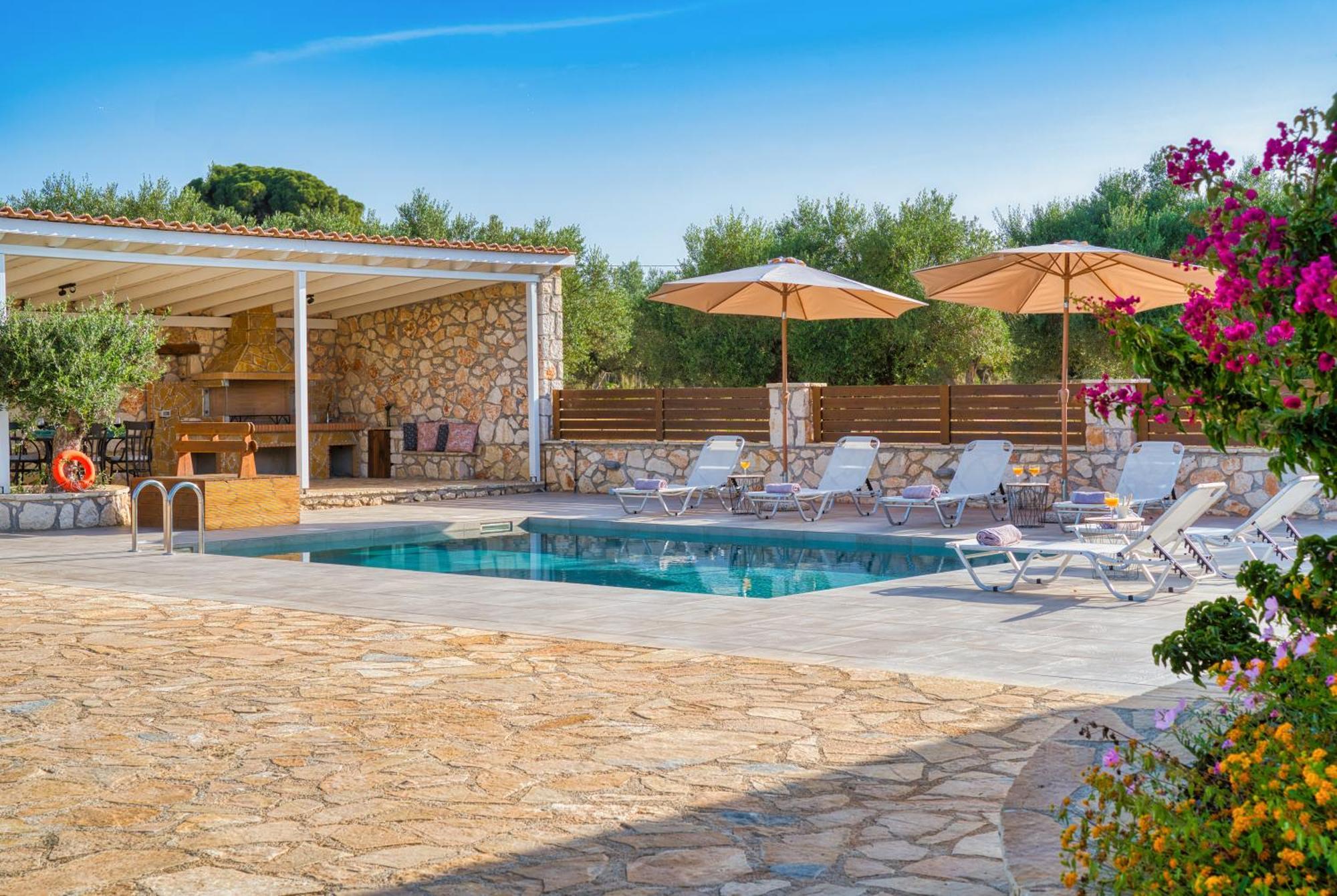 Astarte Villas - Astra Private Villas With Pool Василикос Экстерьер фото